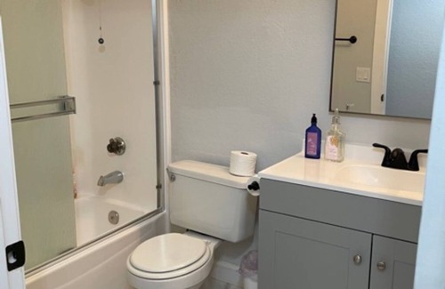 San Bernardino House | Bright and Spacious 3BD/2Bath Retreat w/ Best Location