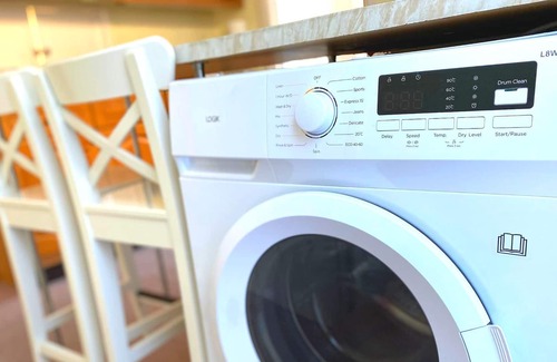 Ashburton House | Bright and Spacious 4 Bedroom Home