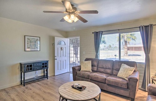 Tucson House | Bright and Sunny Tucson Hideaway with Backyard!