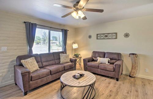 Tucson House | Bright and Sunny Tucson Hideaway with Backyard!
