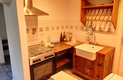 Scopeti Apartment | Bright apartment for those who love trekking, Biking, Motorcycles and Good Wine.