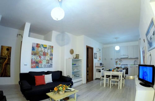 Valledoria Apartment | bright apartment on the sea