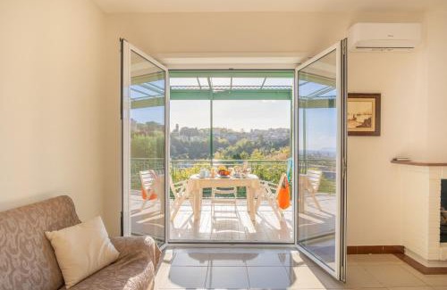 Naples Apartment | Bright Apartment Private Parking Naples - Happy Rentals