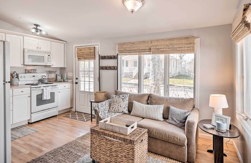 Lake Como Cottage | Bright Belmar Cottage < Half Mi to Boardwalk!