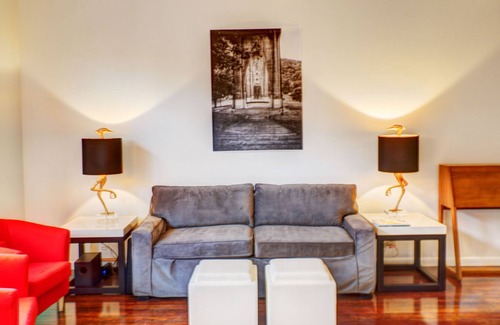 Pearl District Condo | Bright, Calm Contemporary Loft - Prime Pearl Loc.: restaurants, boutiques & more