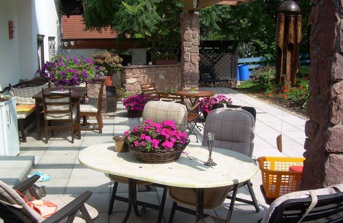 Buchig Apartment | Bright, cozy vacation apartment in the countryside, 5 km from Bretten.