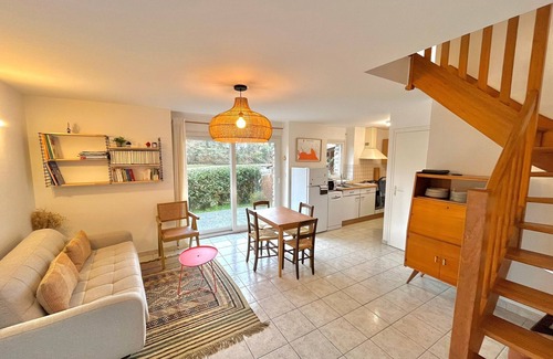 La Foret-Fouesnant House | Bright house - View of the cove