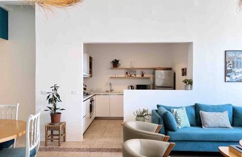 Mar Mikhael Apartment | Bright Loft 4BR MarMikhael w/24/7power