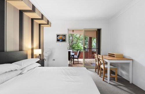 Marrickville Apartment | Bright Marrickville Apartment with Balcony & Parki