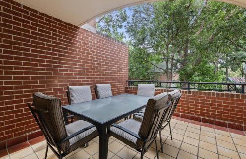 Marrickville Apartment | Bright Marrickville Apartment with Balcony & Parki