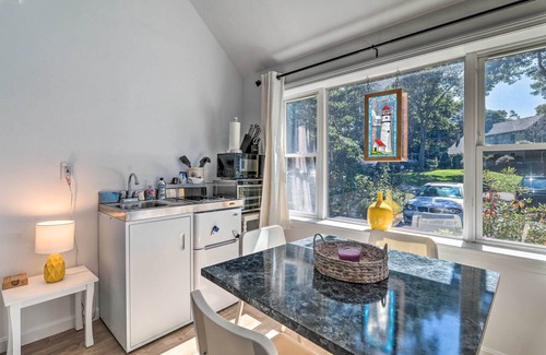 Marstons Mills Apartment | Bright Marstons Mills Studio - Near Beaches