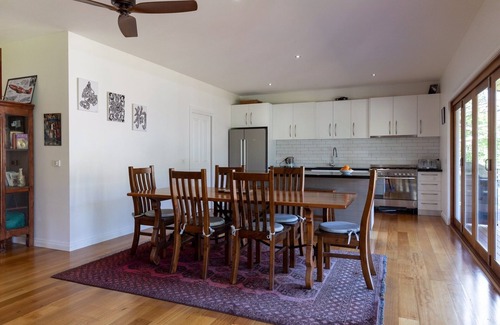 Wandiligong House | *BRIGHT* Modern Home with large outdoor deck and outside fireplace.