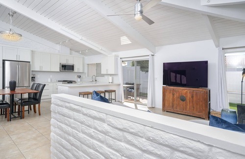 Carlsbad Condo | Bright One Level Condo in La Costa