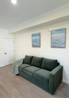 Mid Central House | Bright Pasadena Getaway w Patio & Near Old Town