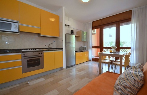 Bibione Lido del Sole Apartment | Bright penthouse apartment in a lovely seafront building