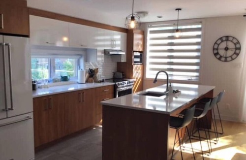 Hochelaga-Maisonneuve Apartment | Bright, quiet apartment