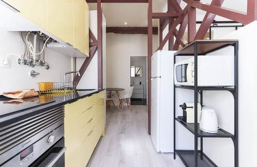 Misericordia Apartment | Bright Santa Catarina by Homing