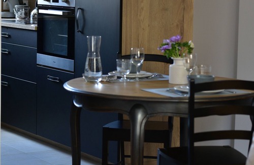 Caen City Centre Apartment | Bright, spacious apartment in town center