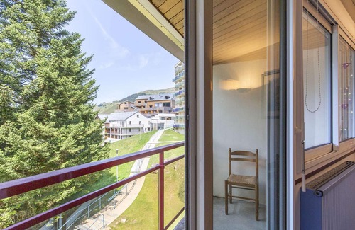 Eaux-Bonnes Apartment | Bright studio for 6 people near slopes and shops