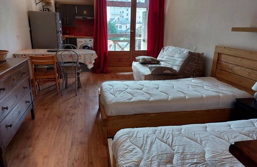 Brides-les-Bains Apartment | Bright studio with balcony, WiFi and parking in Brides-les-Bains