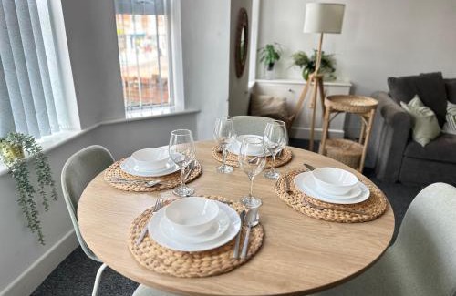 Portswood Apartment | Bright & Stylish 2 bed Flat, Great Location