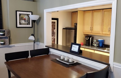 Bedford Apartment | Bright sunny B&B overlooking Bedford Basin