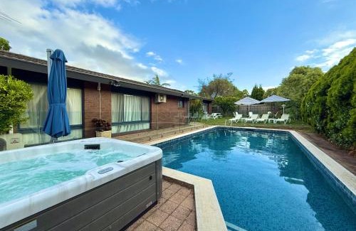 Brighton East House | Brighton Blissful - A Poolside Coastal Retreat