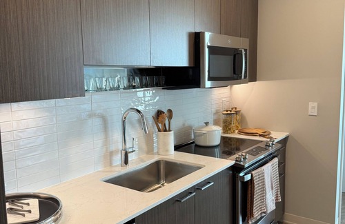 Cleveland Circle Hotel | Brighton place Boston