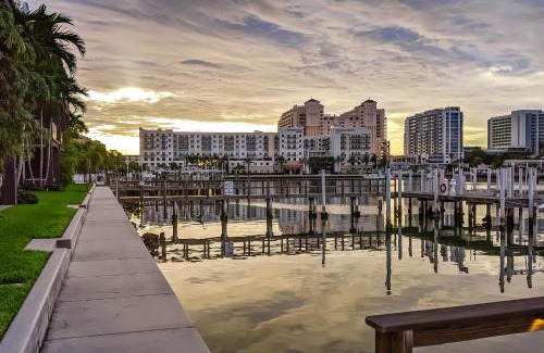 Clearwater Beach House | BrightWater Blue 158-2