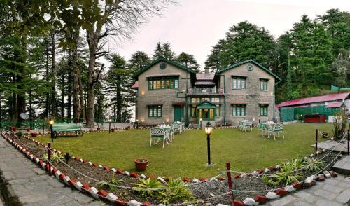 Dalhousie Hotel | Brij Villa, Dalhousie - A Colonial Luxury Retreat