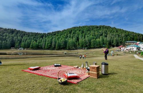 Dalhousie Hotel | Brij Villa, Dalhousie - A Colonial Luxury Retreat