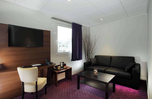Joue-les-Tours Hotel | Brit Hotel Tours Sud - Le Cheops