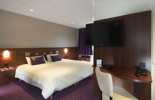 Joue-les-Tours Hotel | Brit Hotel Tours Sud - Le Cheops