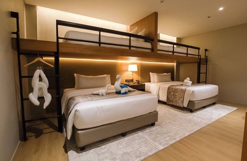 Bacoor City Hotel | Brittany Hotel Villar City