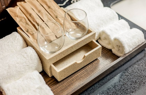 Bacoor City Hotel | Brittany Hotel Villar City