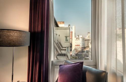 San Nicolas Hotel | Broadway Hotel & Suites