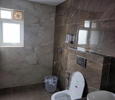 Mysore Hotel | Broadway Inn