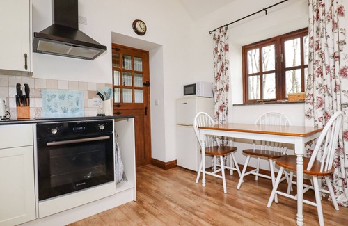 Stenalees Cottage | Brocks Barn