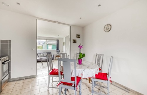 Tracy-sur-Mer House | Bronte’s Coastal Retreat