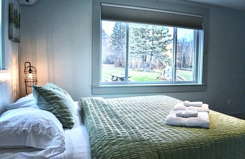 Goshen House | Brook Road Inn