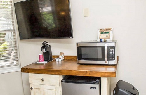 Sapphire Cabin | Brook Trout Inn