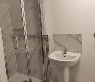 Malmesbury Apartment | Brookfield