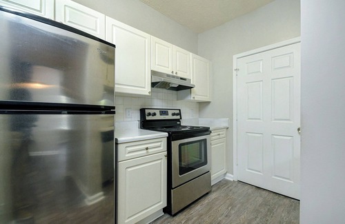 Atlanta Apartment | Brookhaven Station -1BD 1BA Corporate Apartment