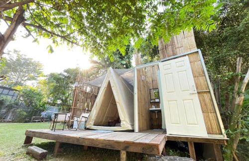 Khanong Phra House | Brookhouse & Glamping