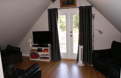 Powell River House | Brookshire Guest House