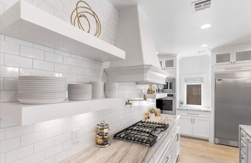 Tulsa House | Brookside Birdie 5bd/4.5ba