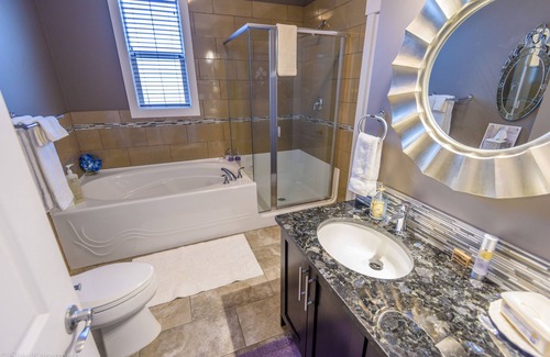 West Abbotsford Hotel | Brookside Inn Boutique Hotel