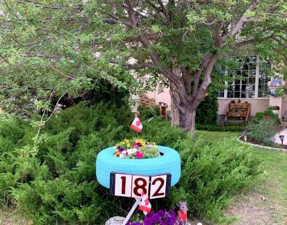 Hawkwood House | Brother Li Homestay