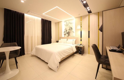 Buk-gu Hotel | Brown Dot Hotel Sinan