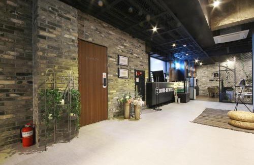 Busanjin Hotel | Brown Dot Yangjeong